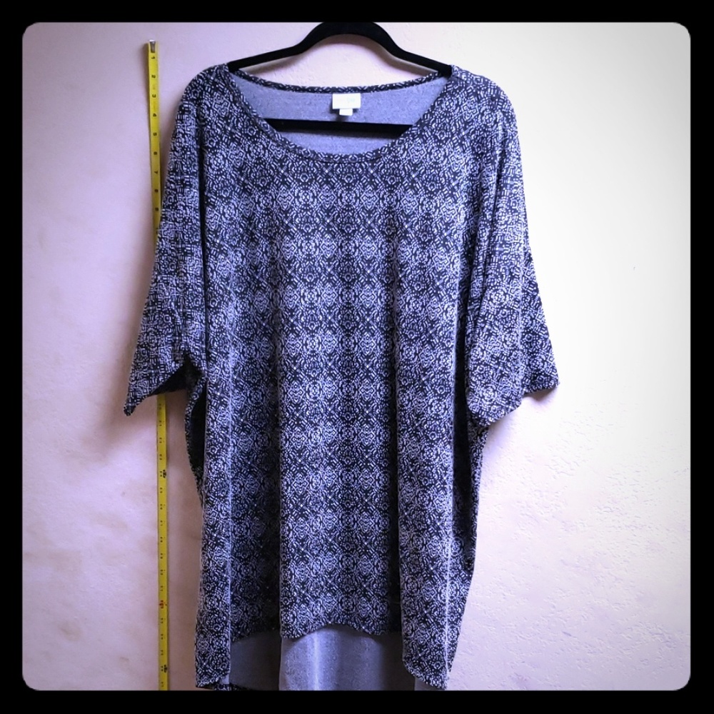 Lularoe shirt